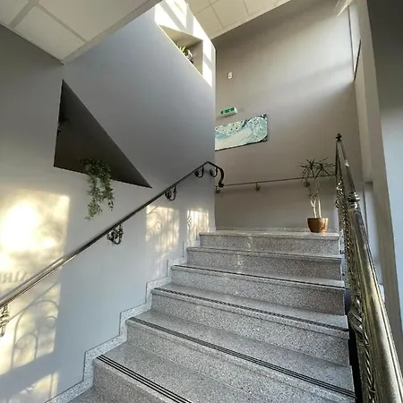 Airport Szálló 3* Tokol