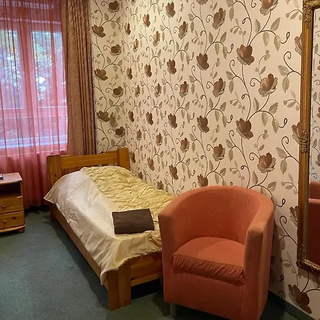 Airport Szálló Szálloda 3*