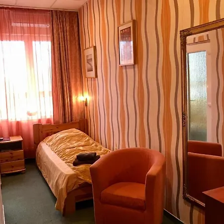 Airport Szálló Hotel